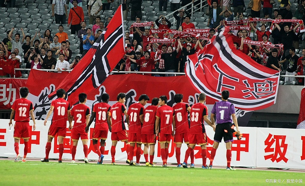 包含AC米兰双核心受伤，球迷担心影响球队战绩的词条