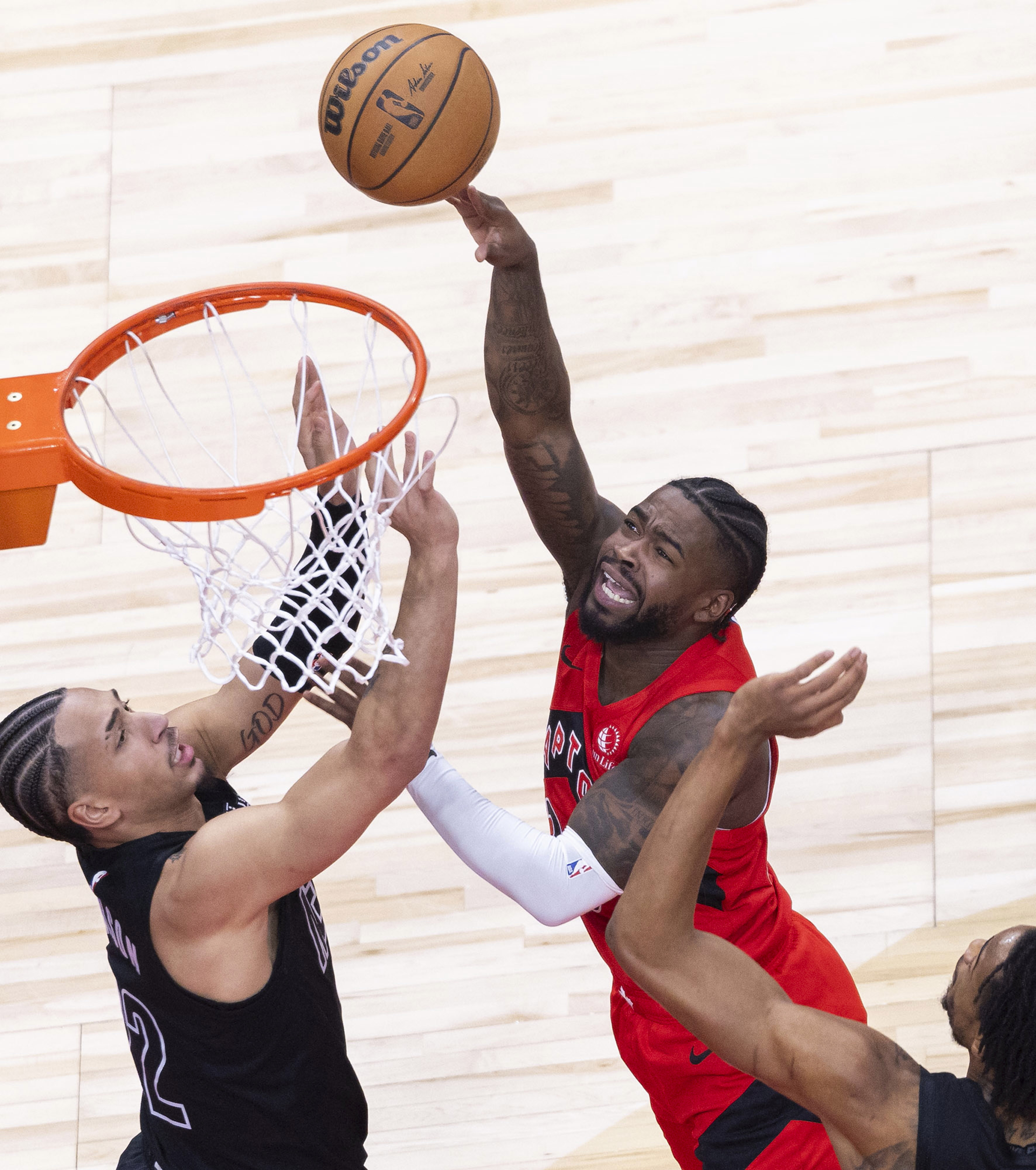 关于猛龙队后卫再次当选全明星赛MVP的信息