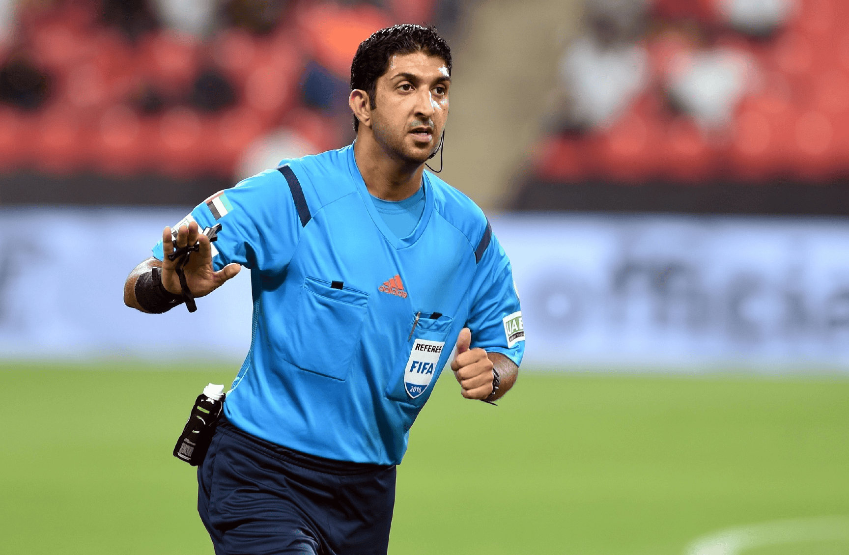 阿拉伯联合酋长国选手在拳击比赛中斩获银牌的简单介绍