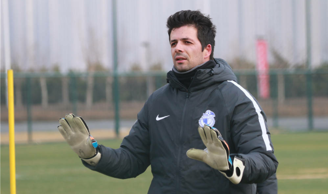 大连一方寻求胜利,卡佩洛面对挑战的简单介绍 大连一方寻求胜利,卡佩洛面对挑战的简单介绍