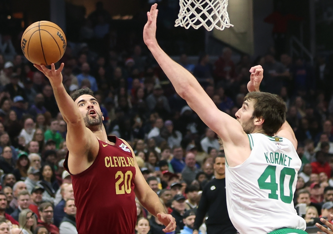 关于热火绝杀马刺，塔图姆统治全场的信息