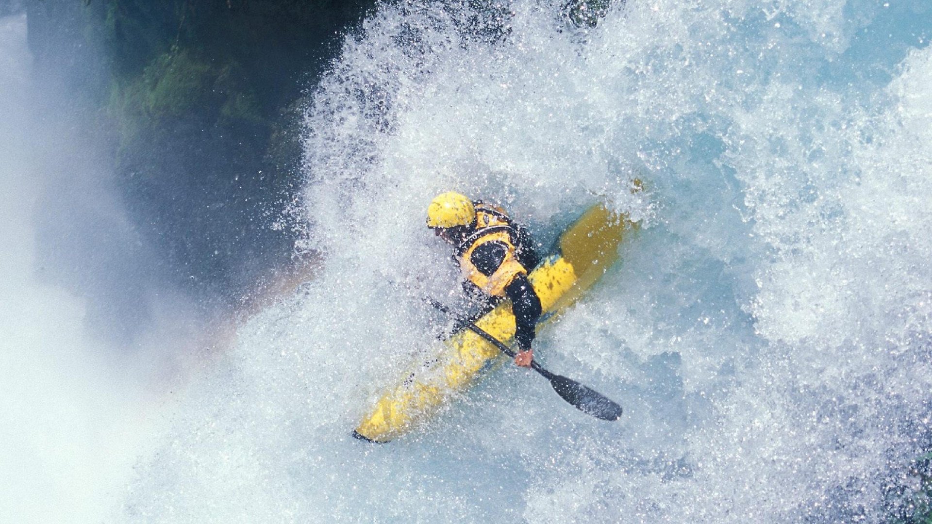 开云平台-阿什拉夫爆发点燃关键战，勒沃库森突围几内亚背后的战术革命
